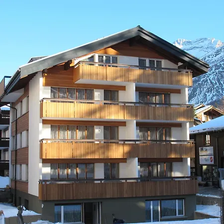 Appartementhaus Venetz Saas105 Ruhige Lage Direkt An Skibushaltestelle Exterior photo