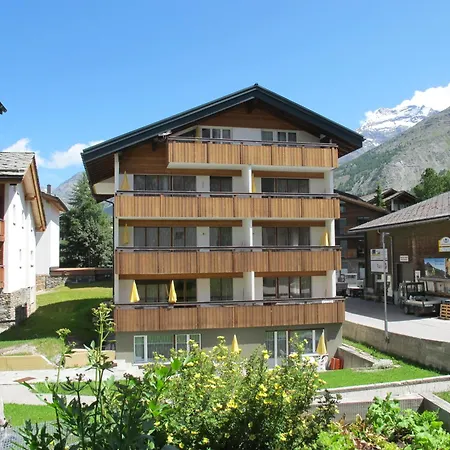 Appartementhaus Venetz Saas105 Ruhige Lage Direkt An Skibushaltestelle Exterior photo